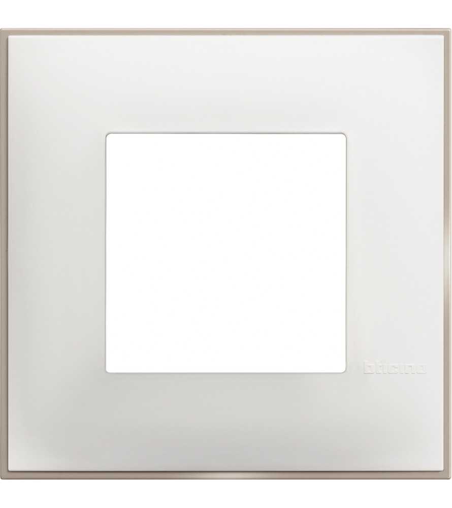 Bticino placca 2 moduli Colore Bianco Satinato