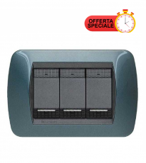 Living International, Placca 3 Posti, Blu – BTICINO L4803BT